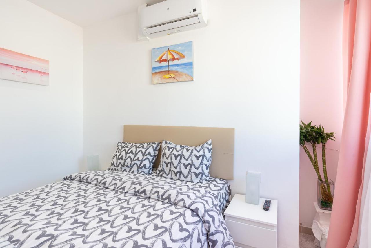 Rooms Breeze & Sun Málaga Esterno foto